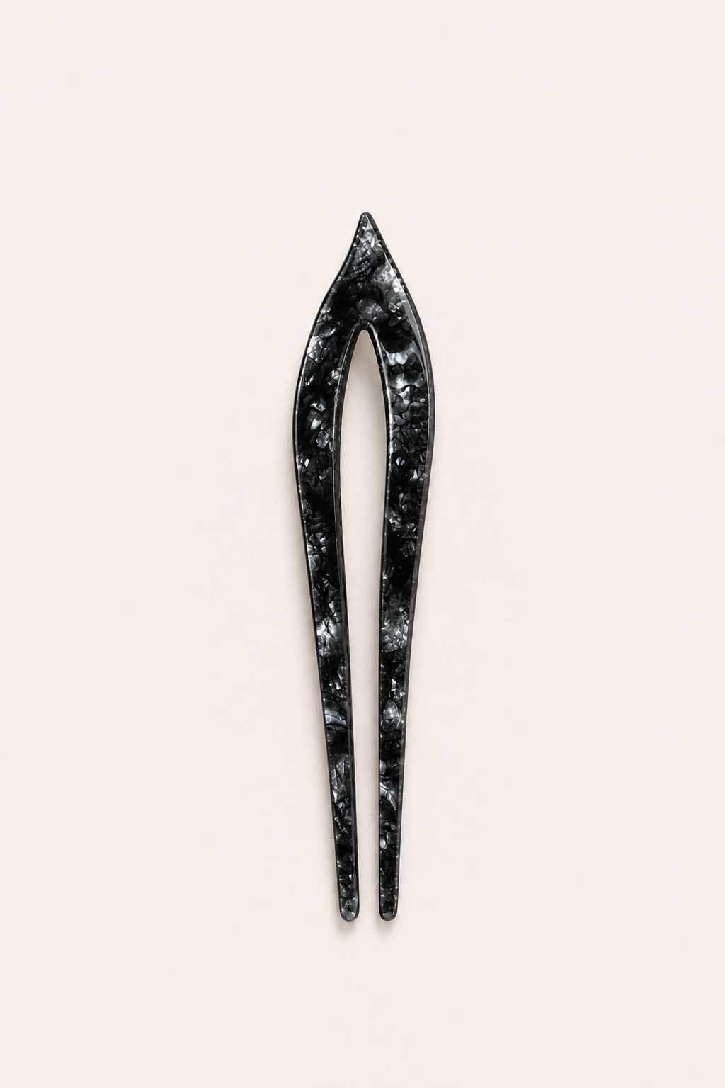 Ava hair pin