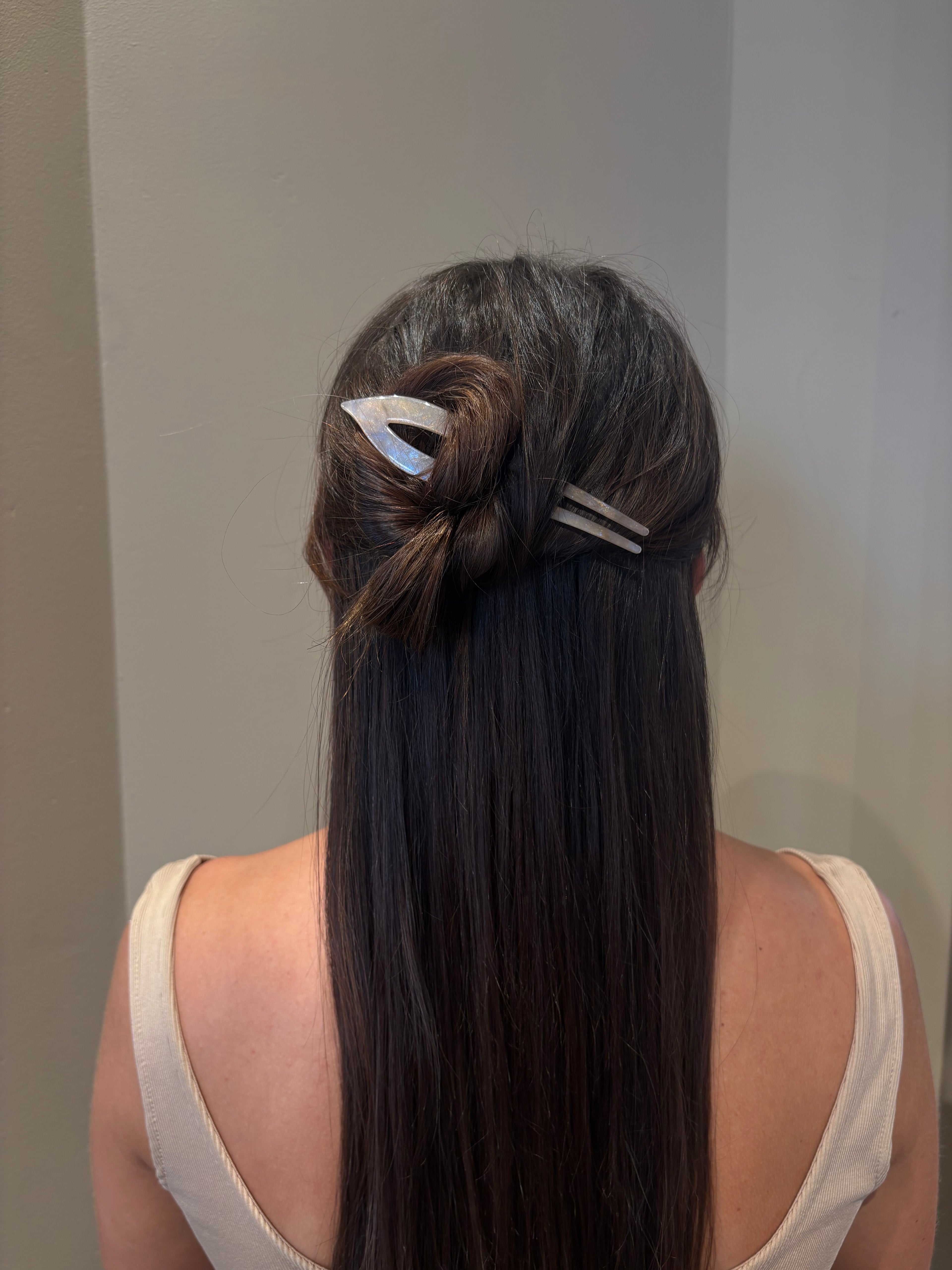 Ava hair pin