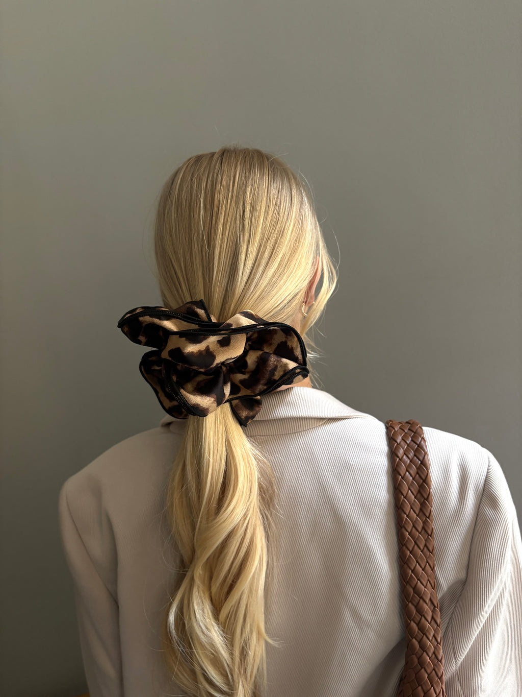 Leona Hair tie