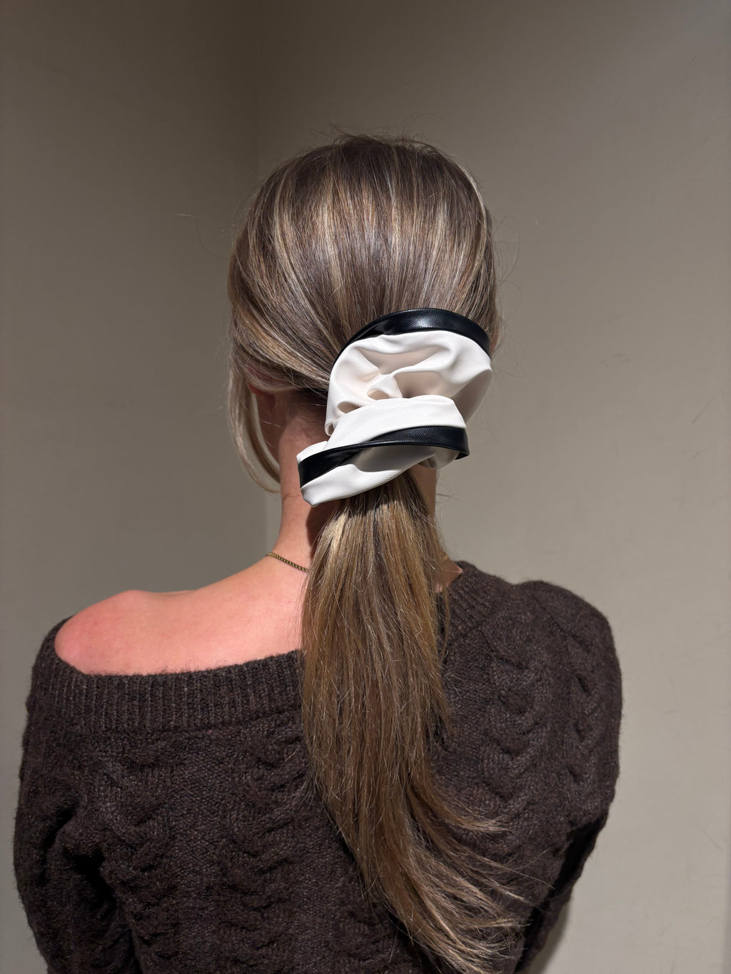 Leia scrunchie