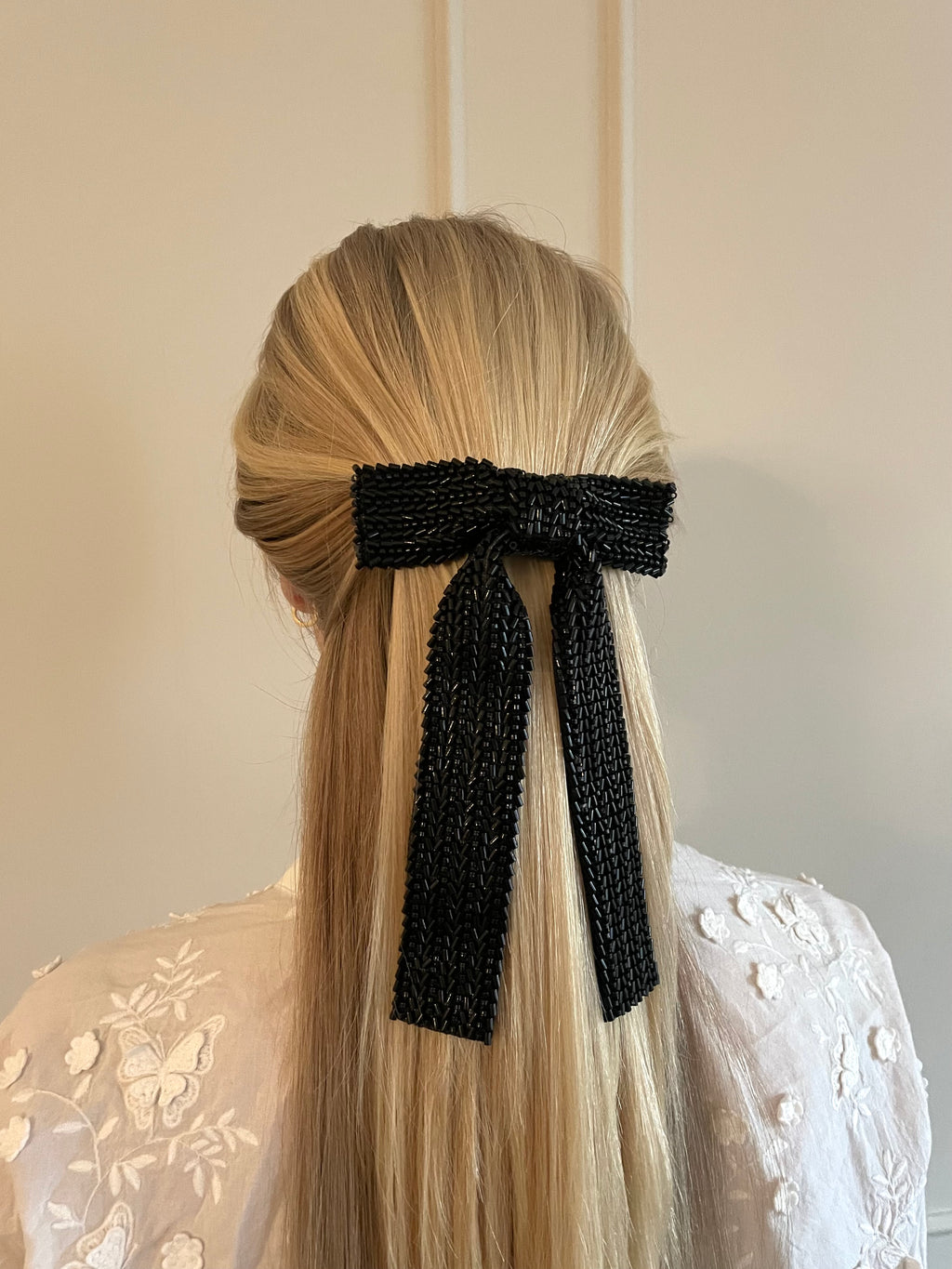 Pearl Bow