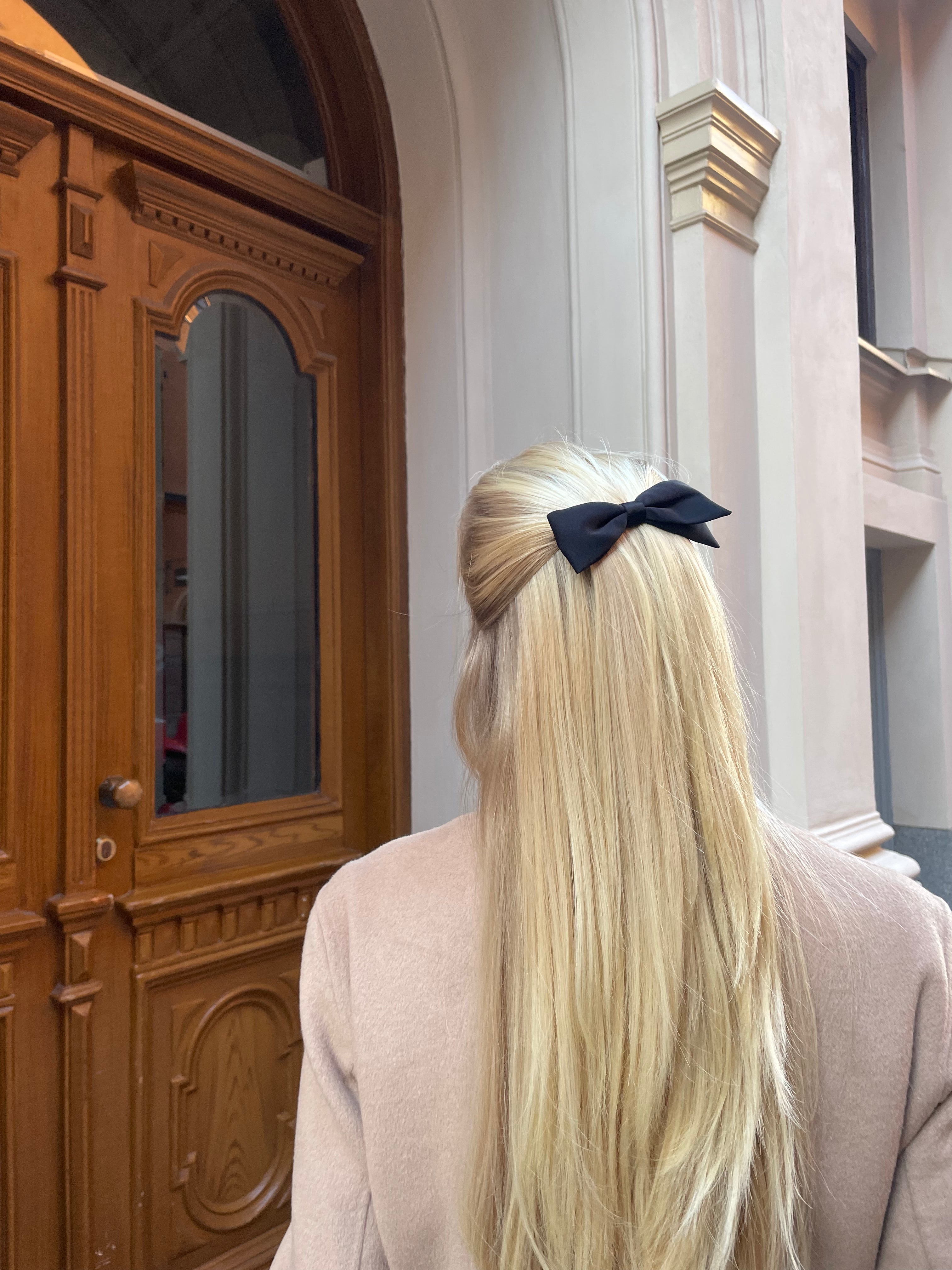Silk Bow Clip
