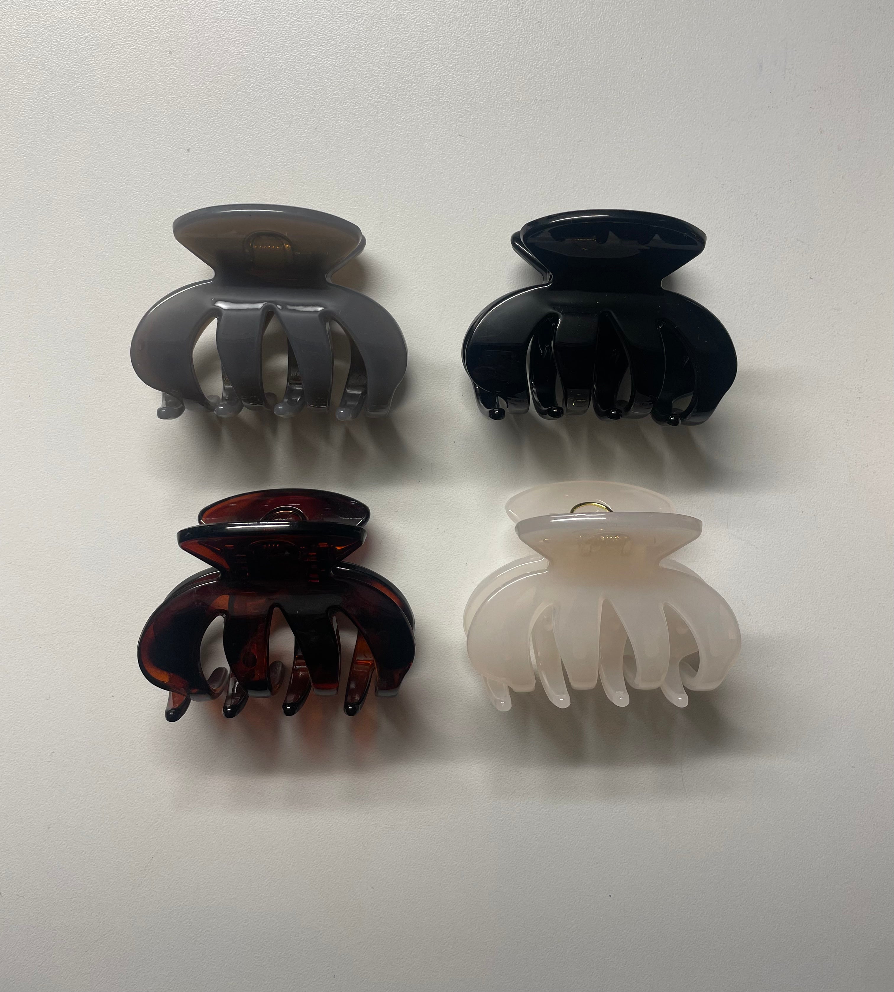 Alexa Claw clip
